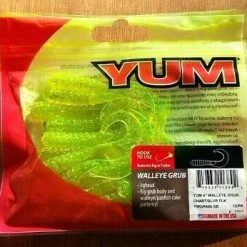 Yum YWGR427-SB Walleye Curltail Grub Soft Baits